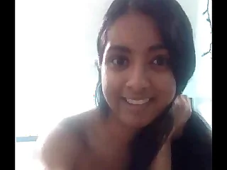 Seductive Desi Indian Girl XXX Bared Video - IndianHiddenCams.com